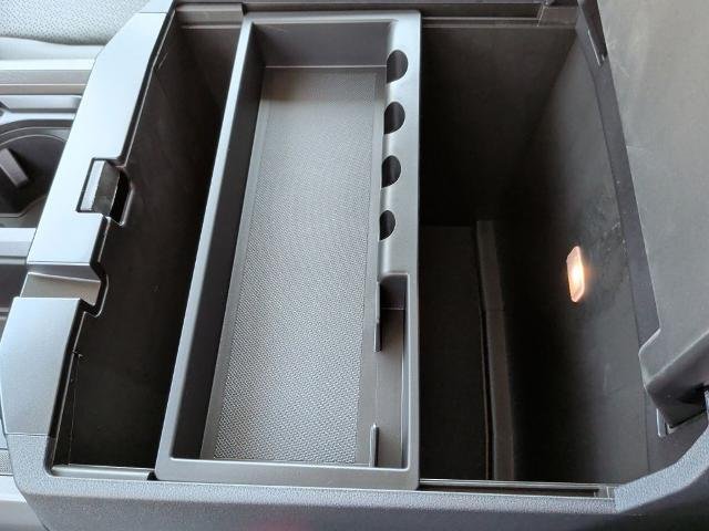 New 2026 Carbonized Gray Metallic Ford F-250® Lariat® image 88
