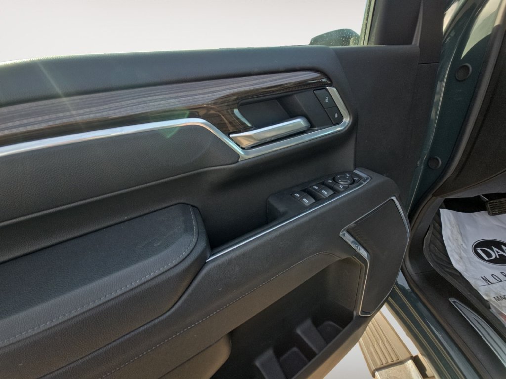 2025 Chevrolet Silverado 2500HD LT - Photo 14