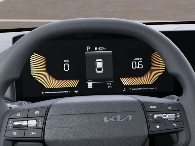 2025 Kia K4 LXS - Photo 21