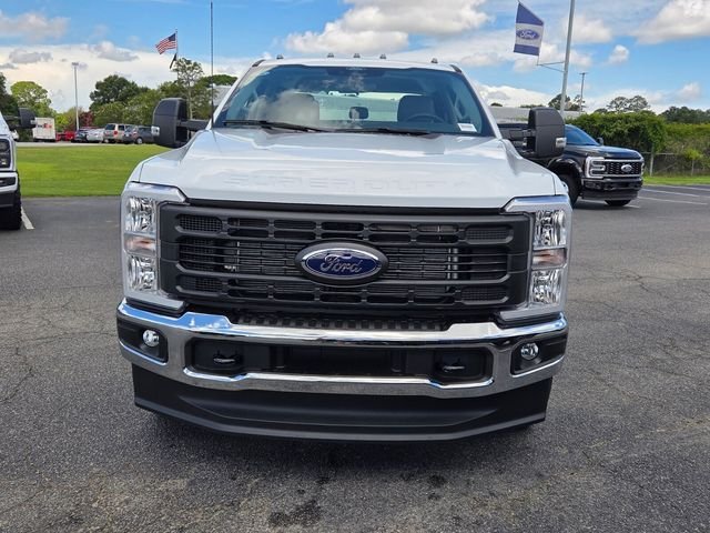 New 2026 Oxford White Ford XL image 2
