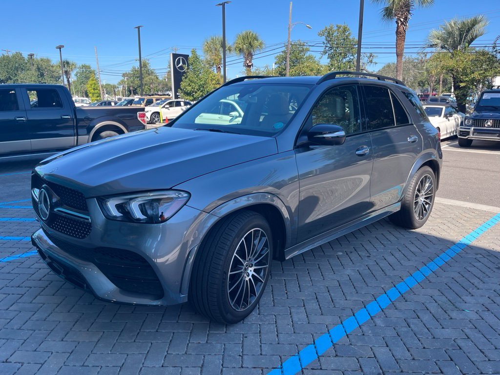 Used 2020 Gray Mercedes-Benz GLE 350 image 2