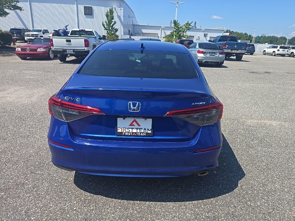 Used 2024  Honda Sport image 6