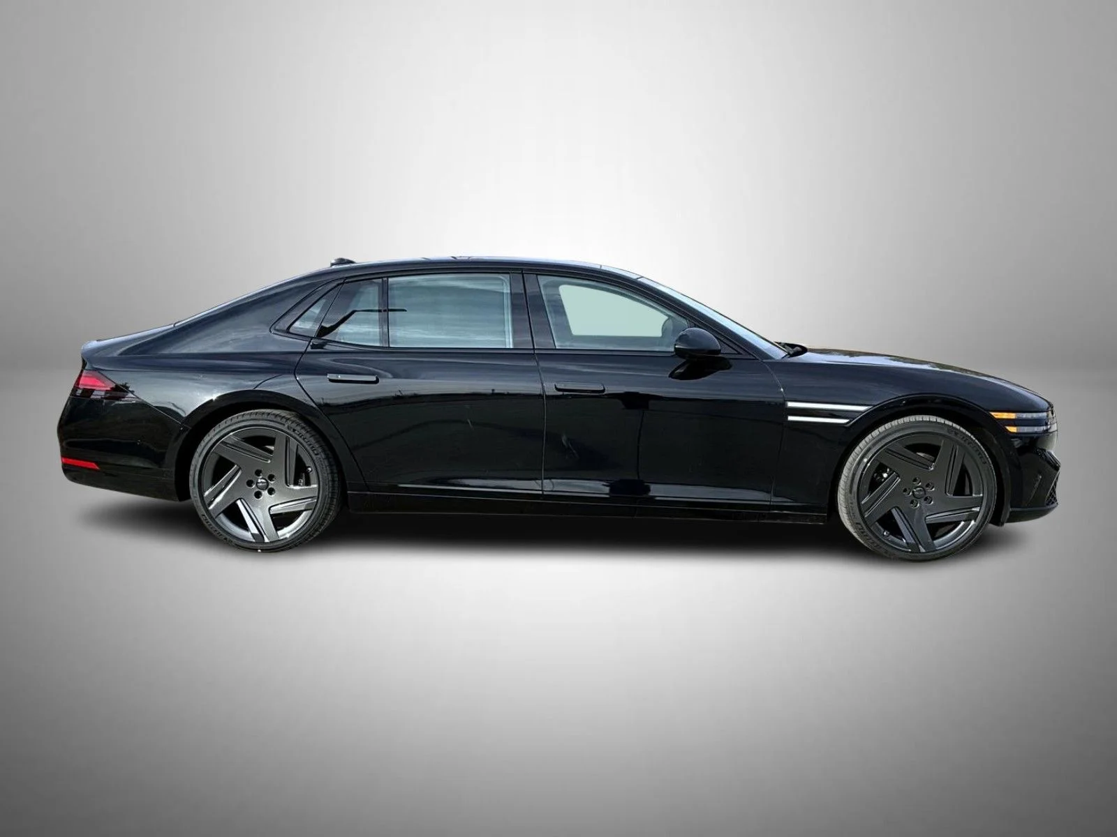 New 2026 Black Genesis 3.5T e-SC image 4