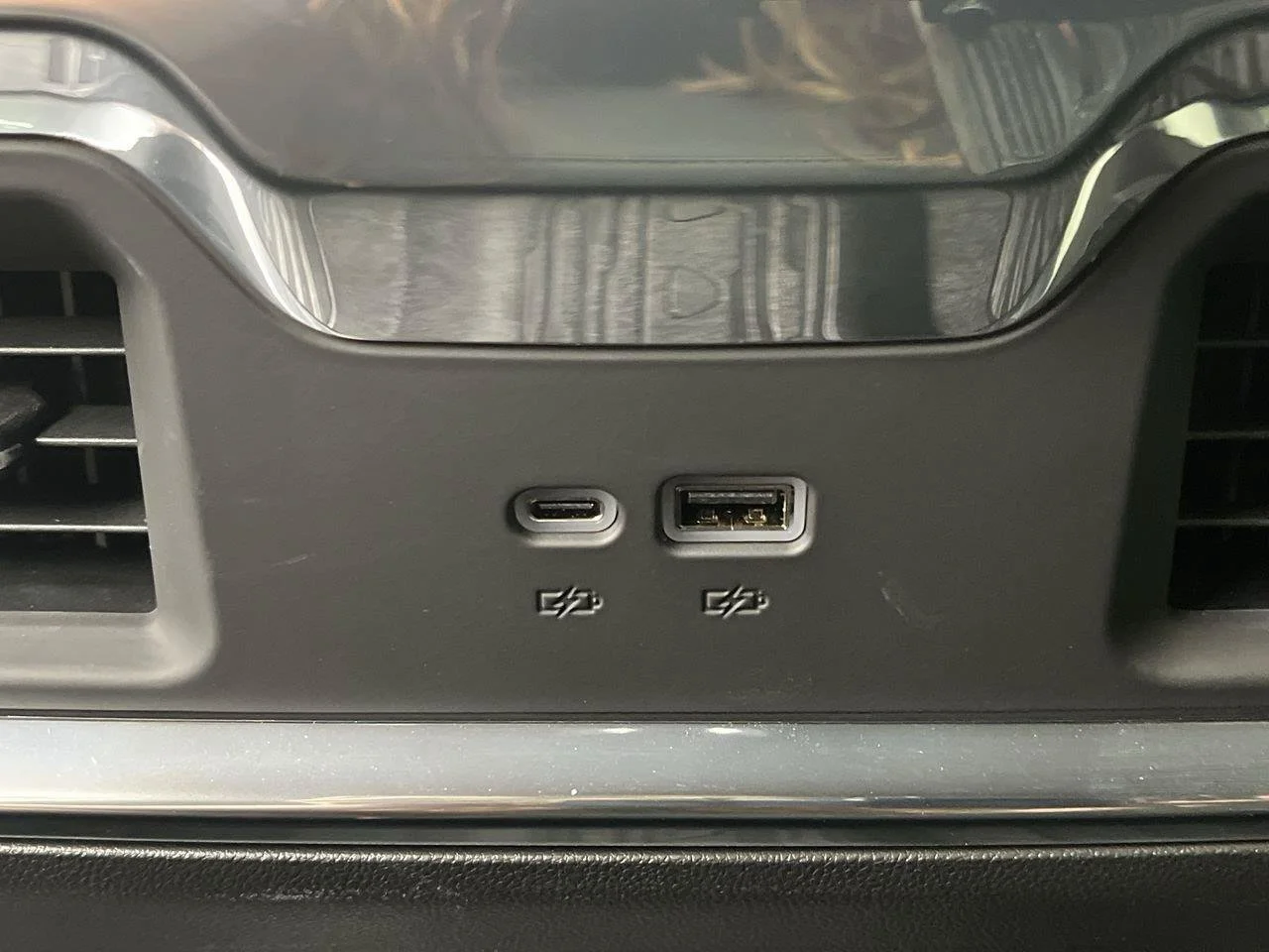 Used 2026 Blue GMC Elevation image 13