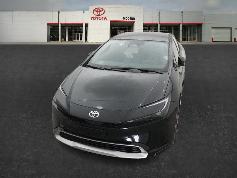 New 2026 Midnight Black Met Toyota XSE image 4