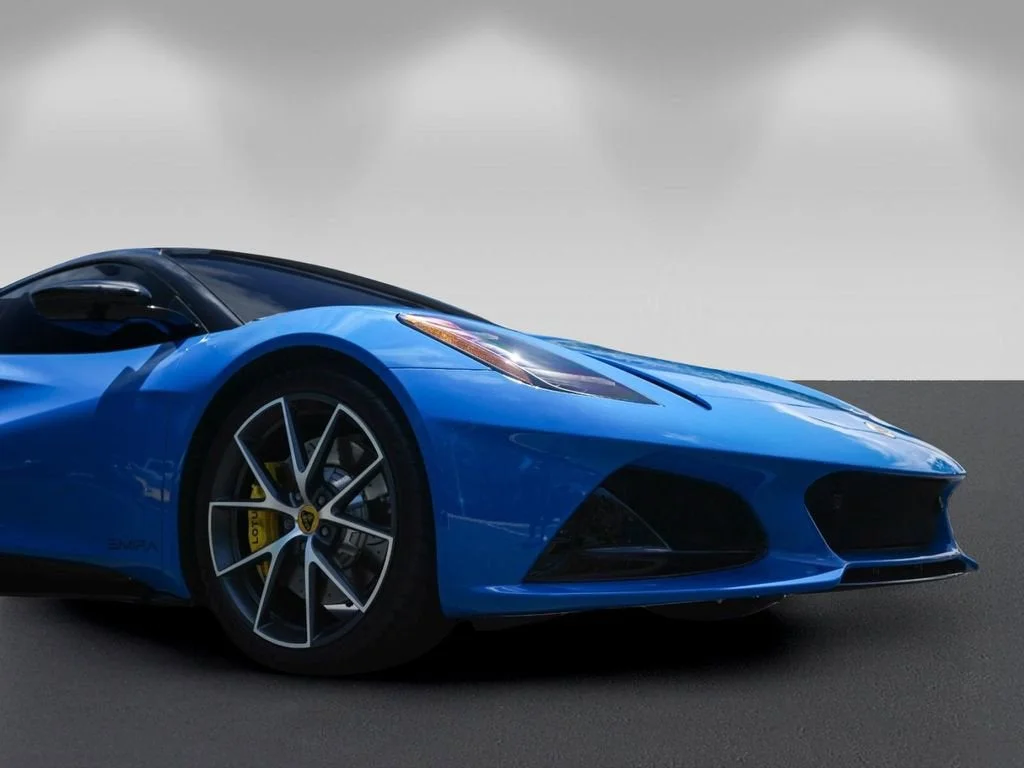 Used 2024 Seneca Blue Lotus V6 image 9