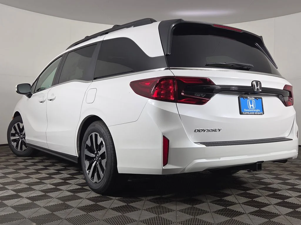 New 2026 Platinum White Honda EX-L image 12