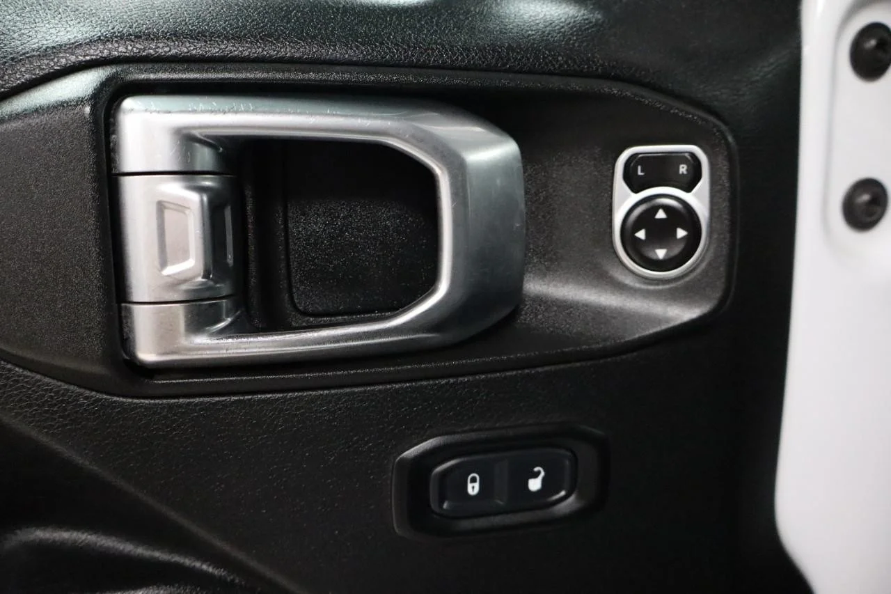 Used 2020 Bright White Clear Coat Jeep Sport S image 11
