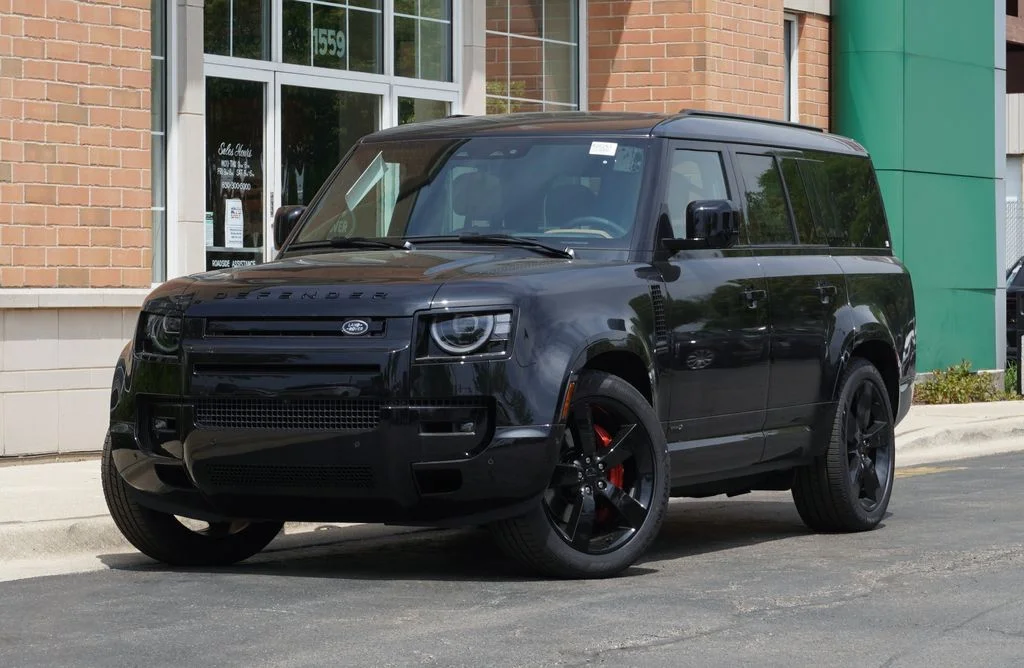2026 Land Rover Defender 130 X P400's photo