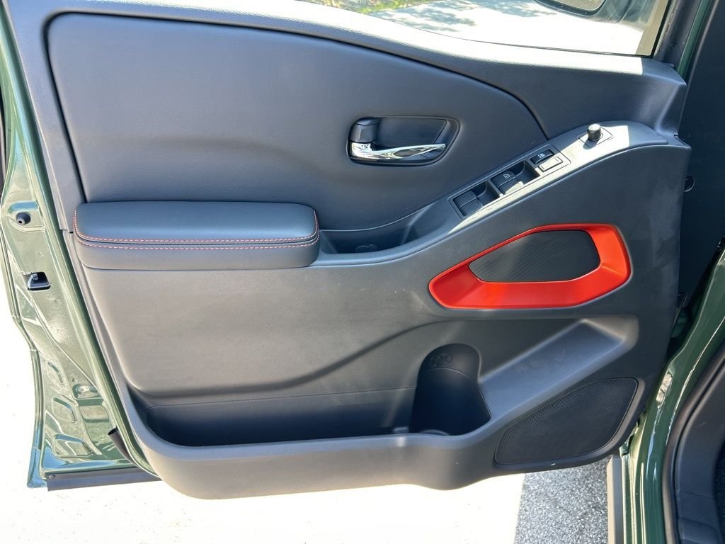 2025 Nissan Frontier PRO-4X - Photo 12