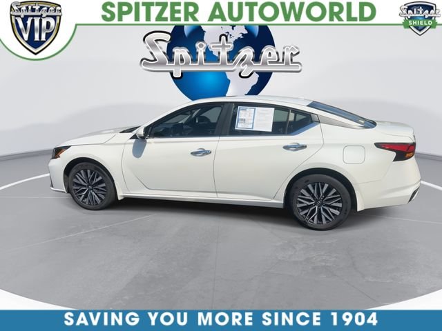 Used 2023 White Nissan 2.5 SV image 6