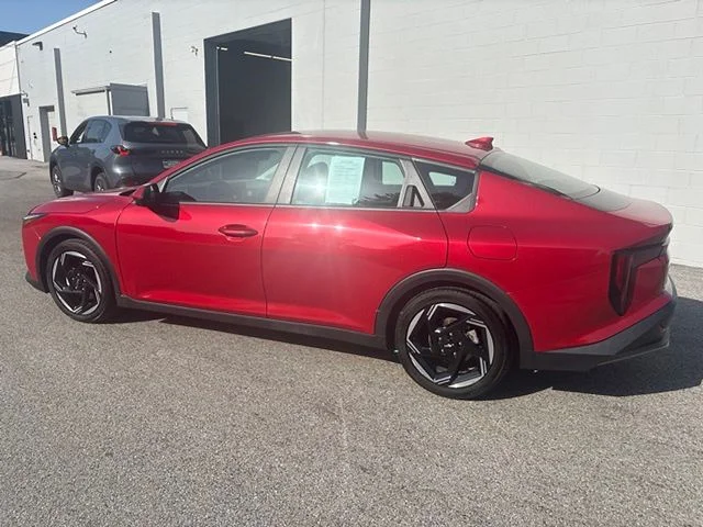 Used 2025 Red Kia EX image 54