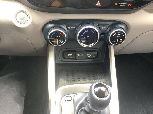 Certified Used 2025 White Hyundai Limited image 24