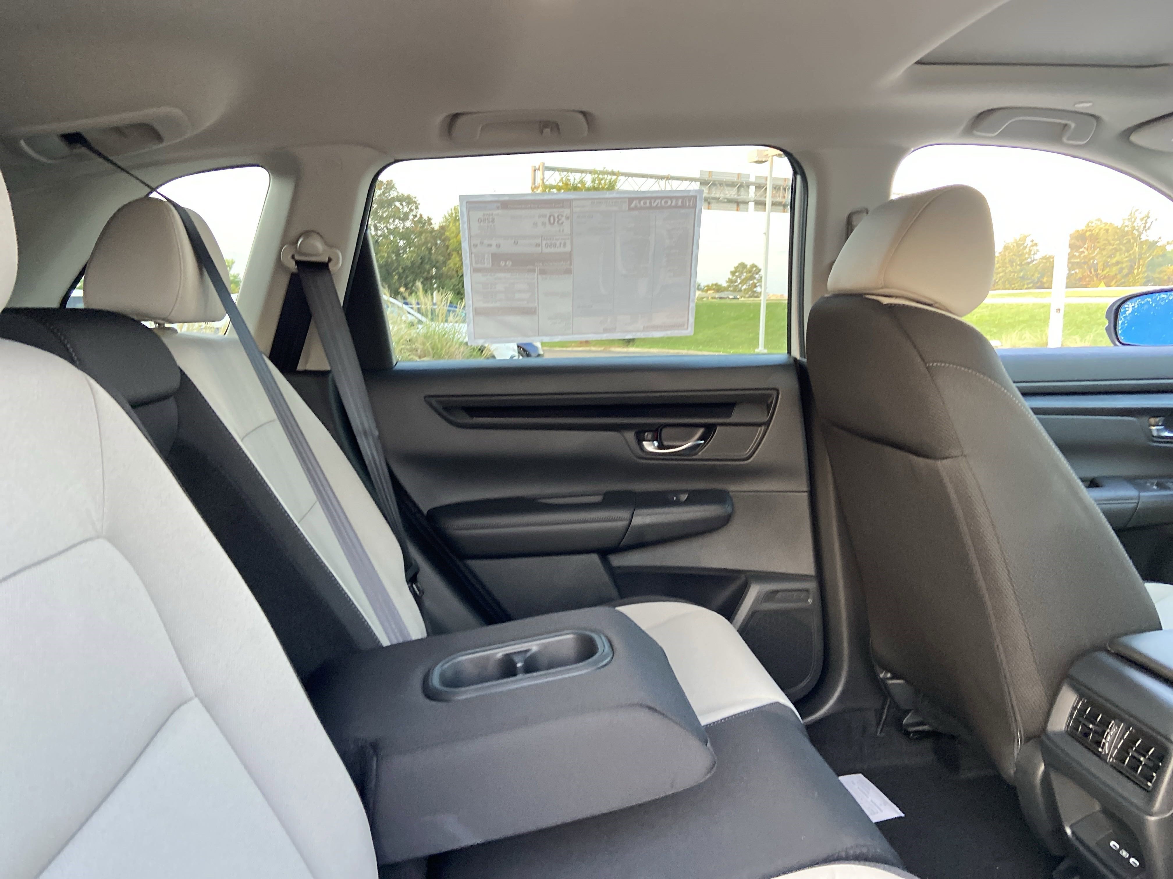 New 2026 Platinum White Pearl Honda EX image 23