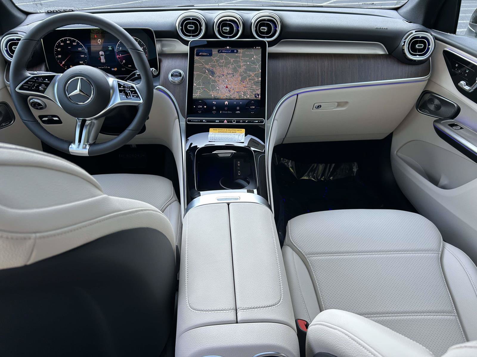 New 2027 Graphite Grey Metallic Mercedes-Benz GLC 300 SUV image 24