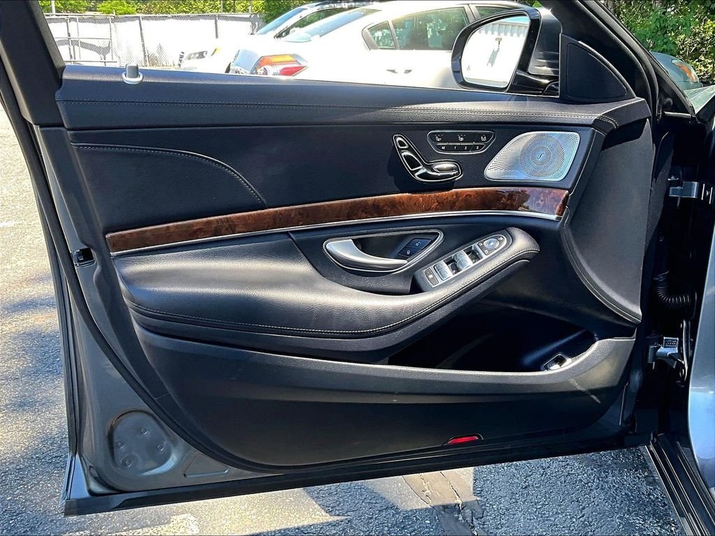 Used 2018 Gray Mercedes-Benz S 450 image 9