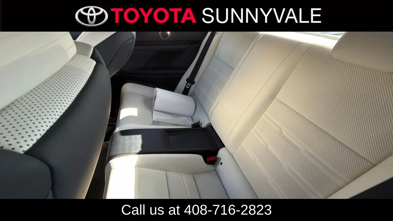 Used 2020 Red Lexus 350 F Sport image 6