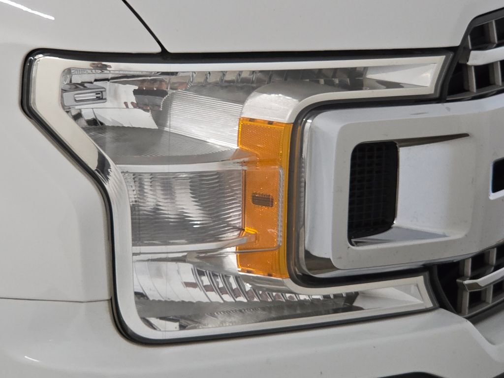 Used 2019 White Ford XLT image 14