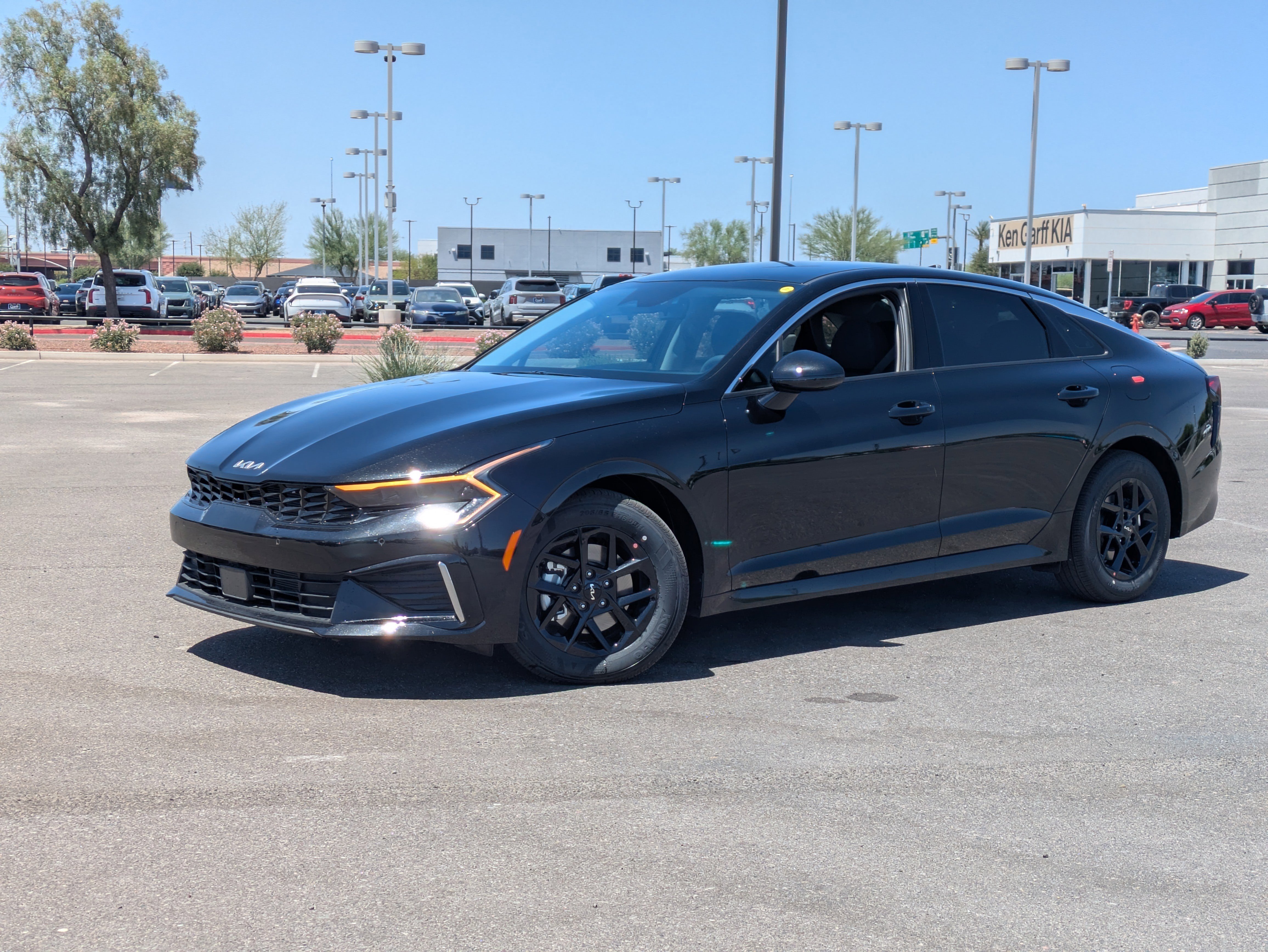 New 2026 Aurora Black Pearl Kia LXS FWD image 31