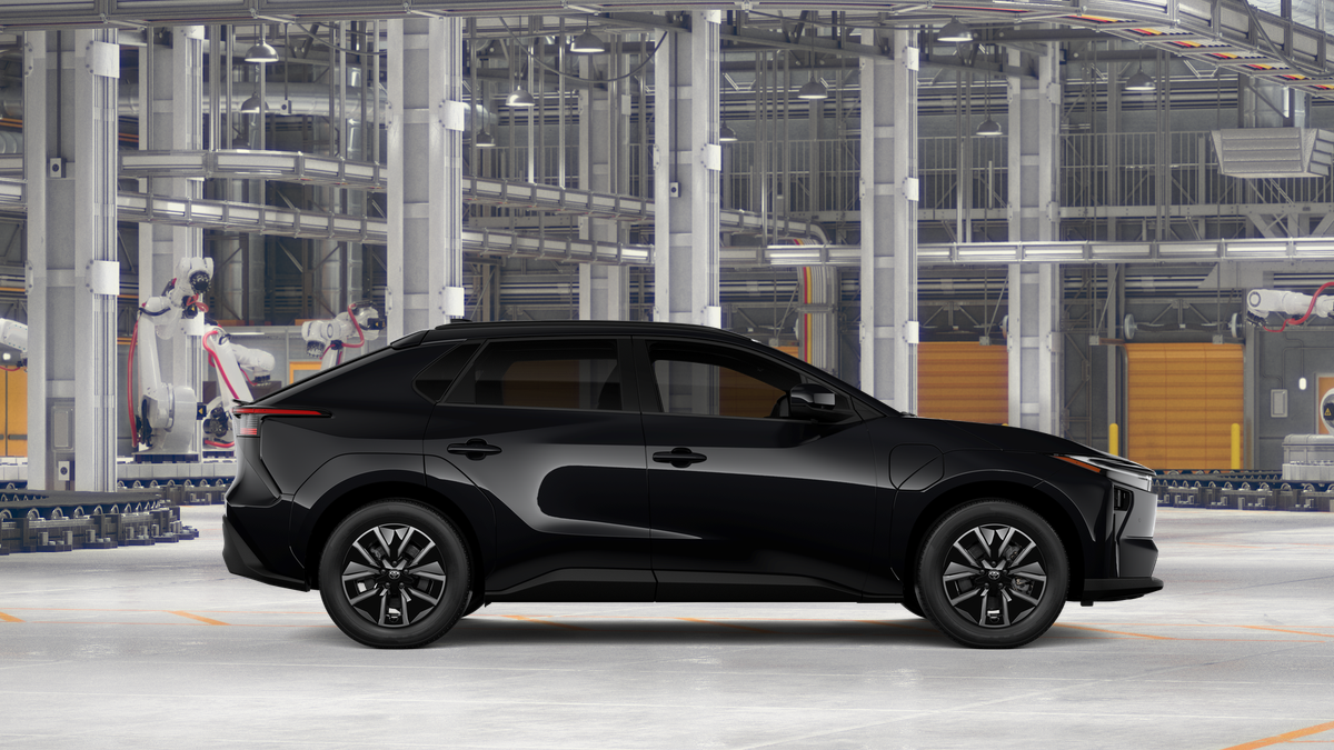 New 2027 Midnight Black Metallic Toyota XLE image 12