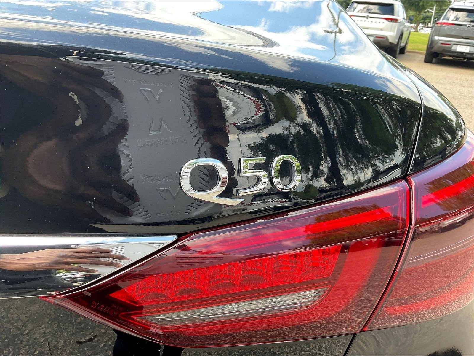 Used 2021 Black INFINITI 3.0t LUXE image 26