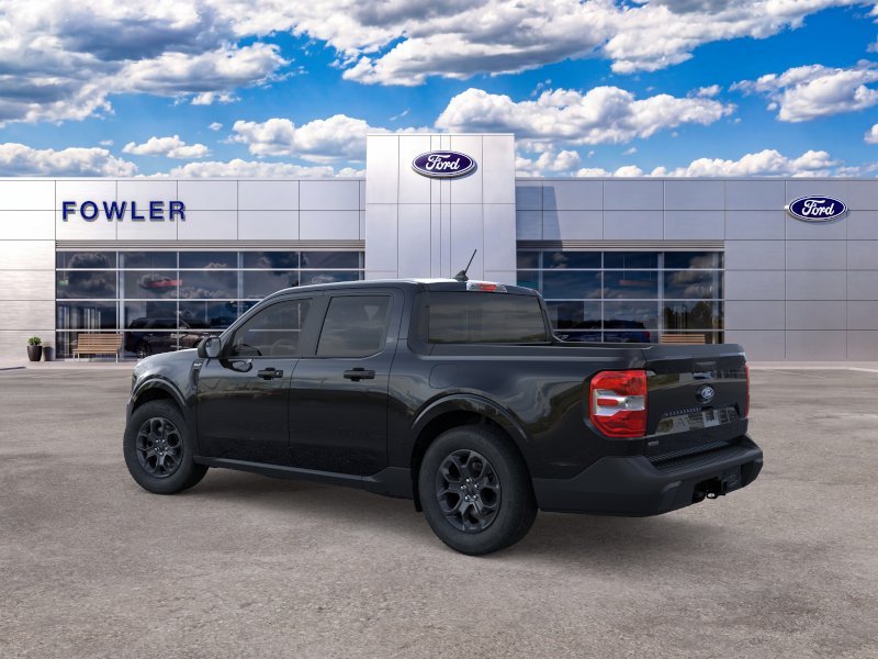 New 2026 Shadow Black Ford XLT image 5
