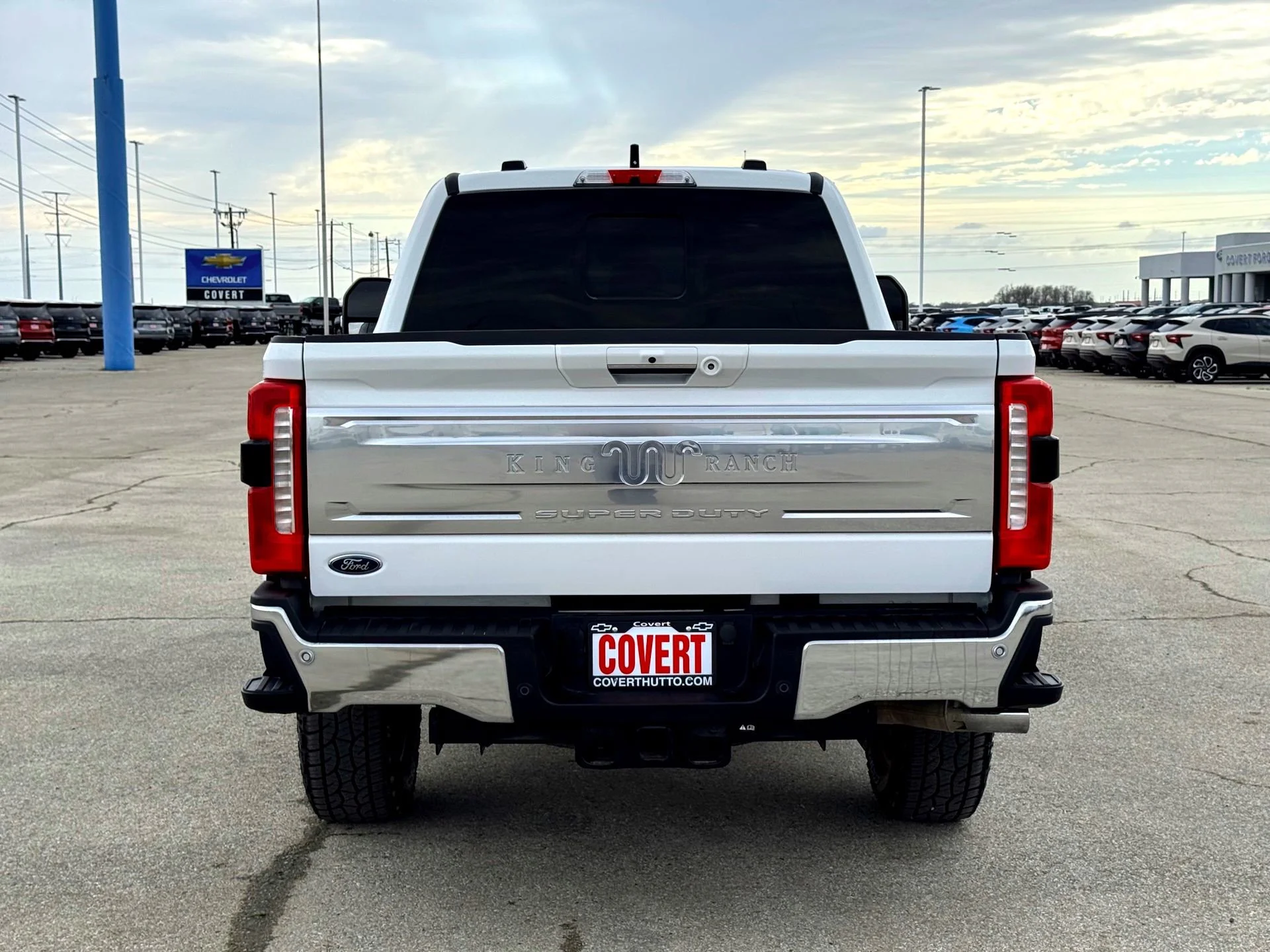 Used 2024  Ford King Ranch image 8