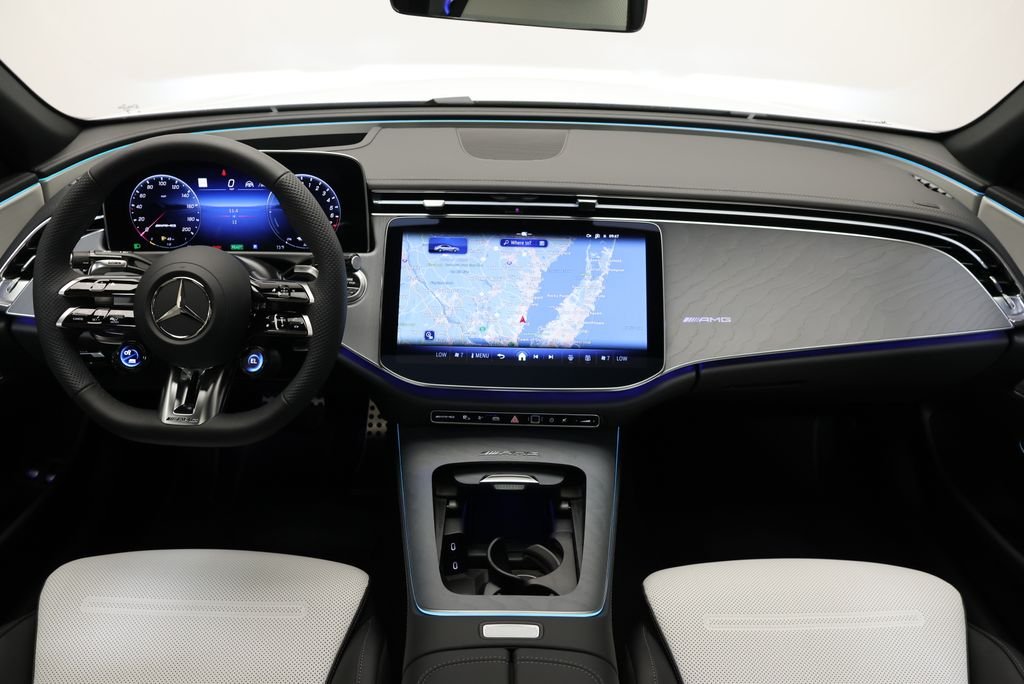New 2027 MANUFAKTUR Moonlight White Magno Mercedes-Benz E 53 AMG® image 18