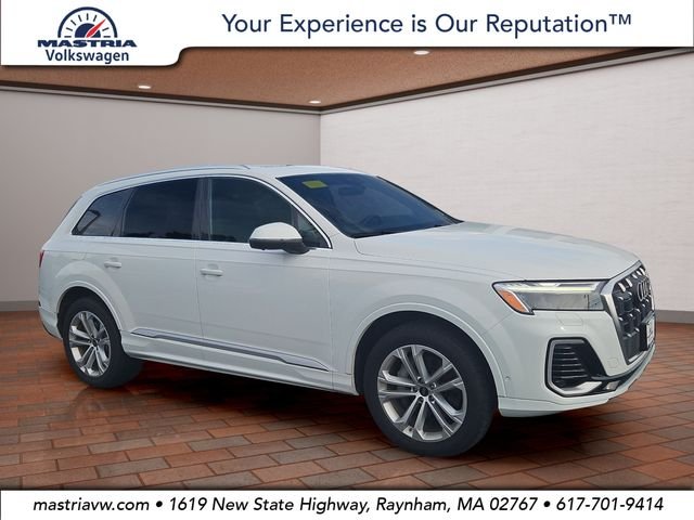 2025 Audi Q7 55 Premium Plus
