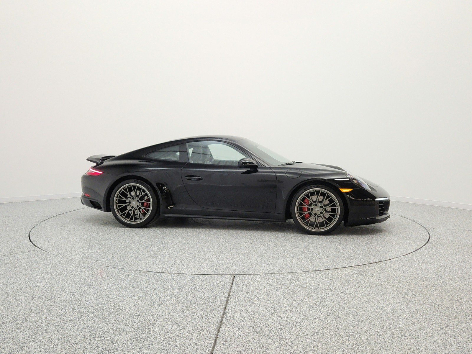 Used 2018 Black Porsche Carrera 4S image 4