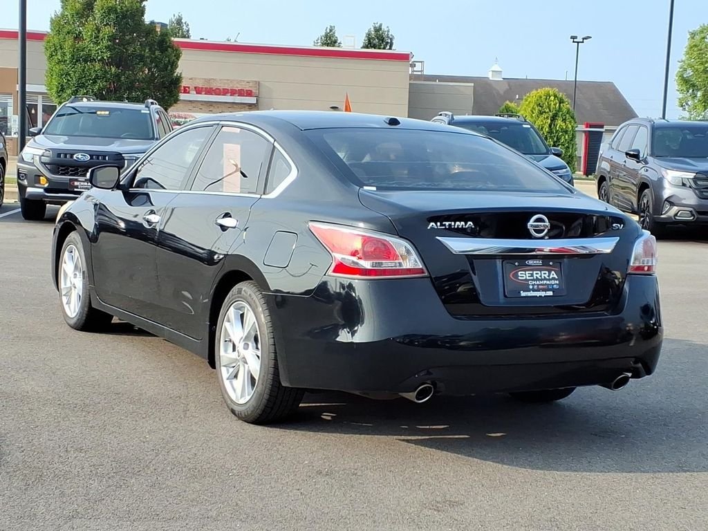 Used 2015 Super Black Clearcoat Nissan 2.5 SV image 11
