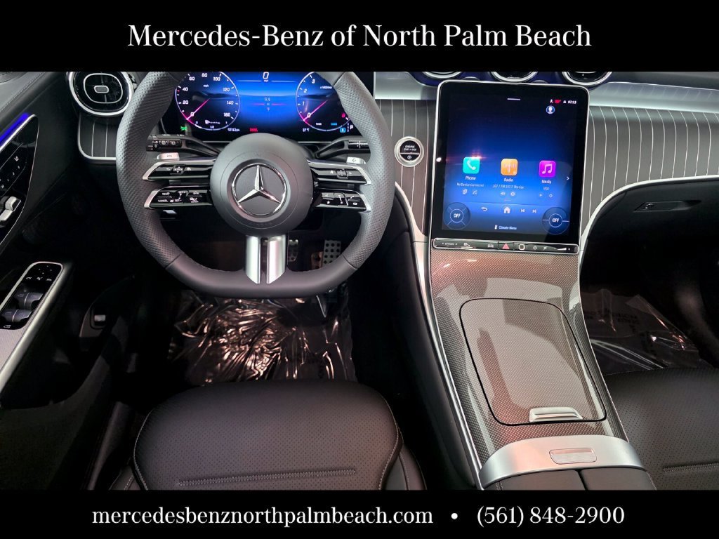 New 2026 Polar White Mercedes-Benz GLC 300 image 38