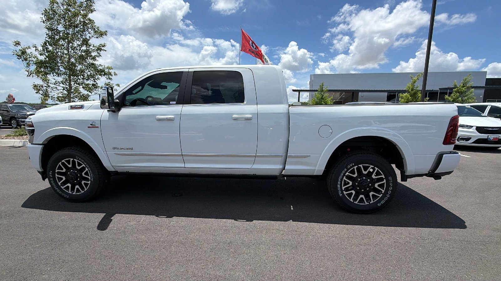 New 2026 Bright White Clear-Coat Exterior Paint RAM Limited image 8