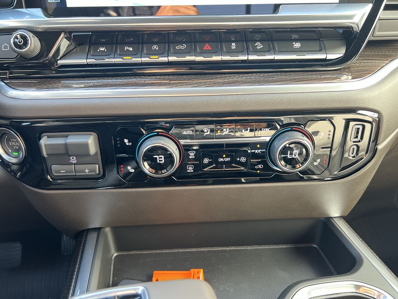 2025 Chevrolet Silverado 1500 LT - Photo 31