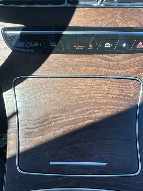 Used 2020 Gray Mercedes-Benz GLC 300 image 36