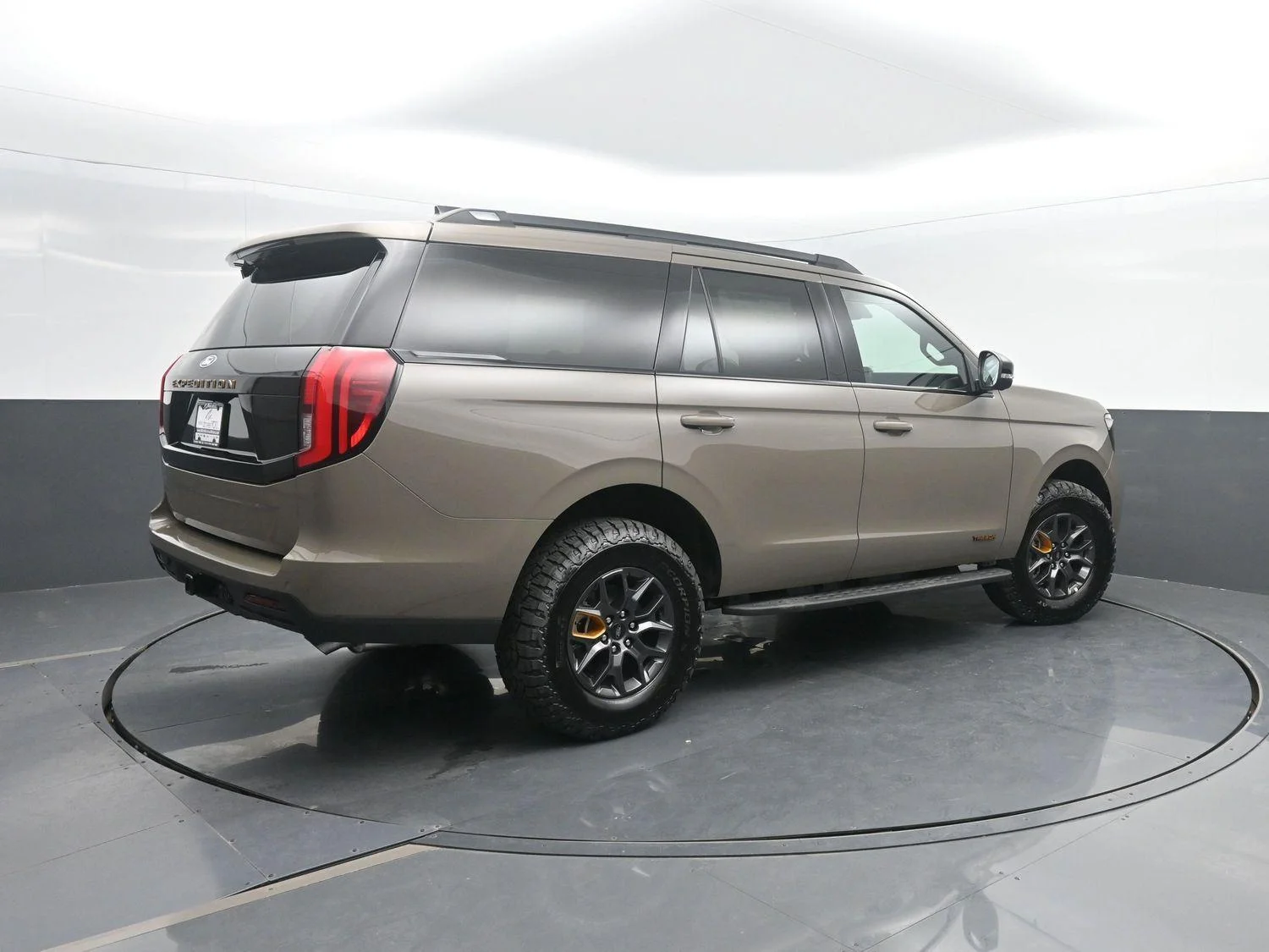 New 2027 Marsh Gray Ford Tremor® image 2