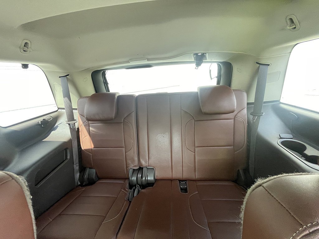 Used 2015 WHITE DIAMOND TRICOAT Chevrolet LTZ image 25