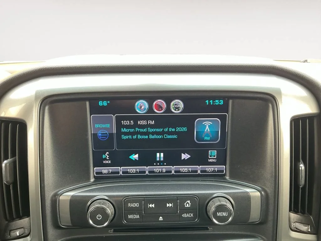 Used 2015 SUMMIT WHITE Chevrolet LT image 14