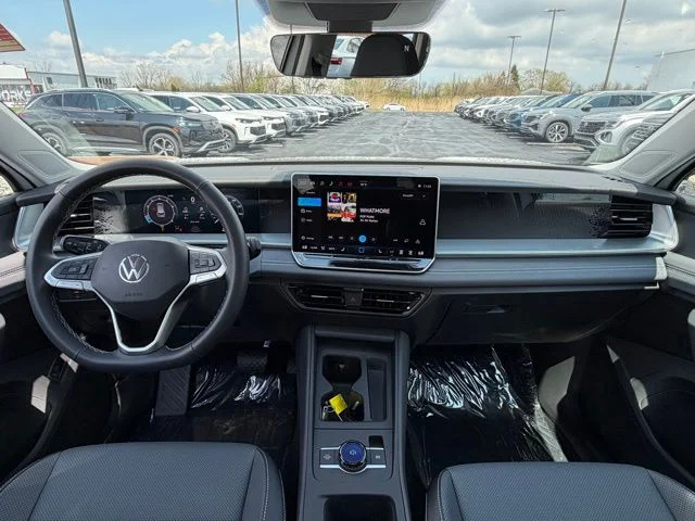 New 2026 White Volkswagen 2.0T SE image 10