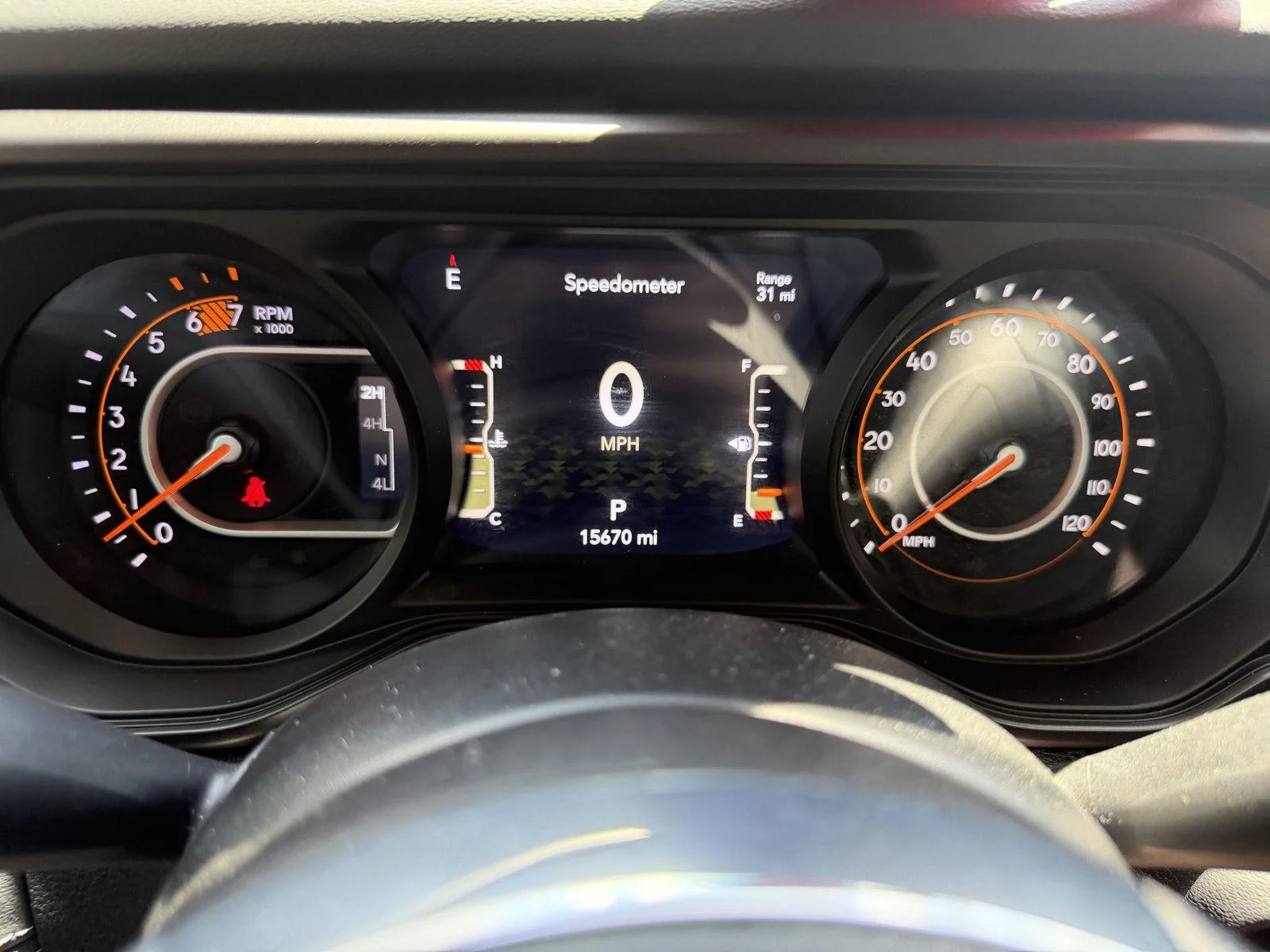 Used 2024 Earl Clearcoat Jeep Sahara image 10
