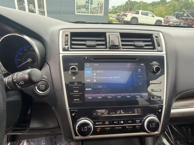 Used 2019 White Subaru 2.5i image 14