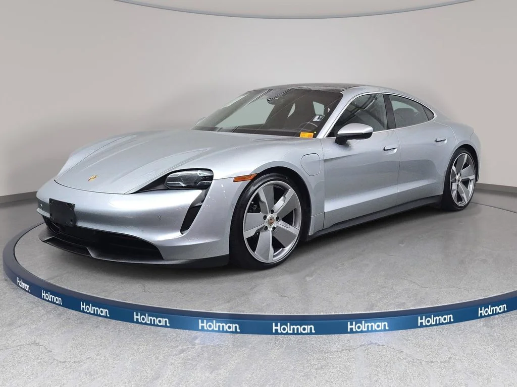 Used 2020 Dolomite Silver Metallic Porsche 4S image 1