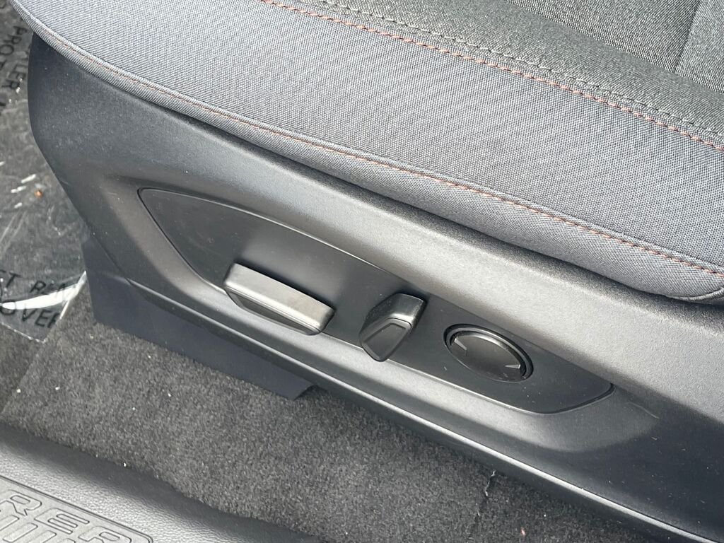 New 2026 Vapor Blue Metallic Ford Active w/200A Pkg image 8