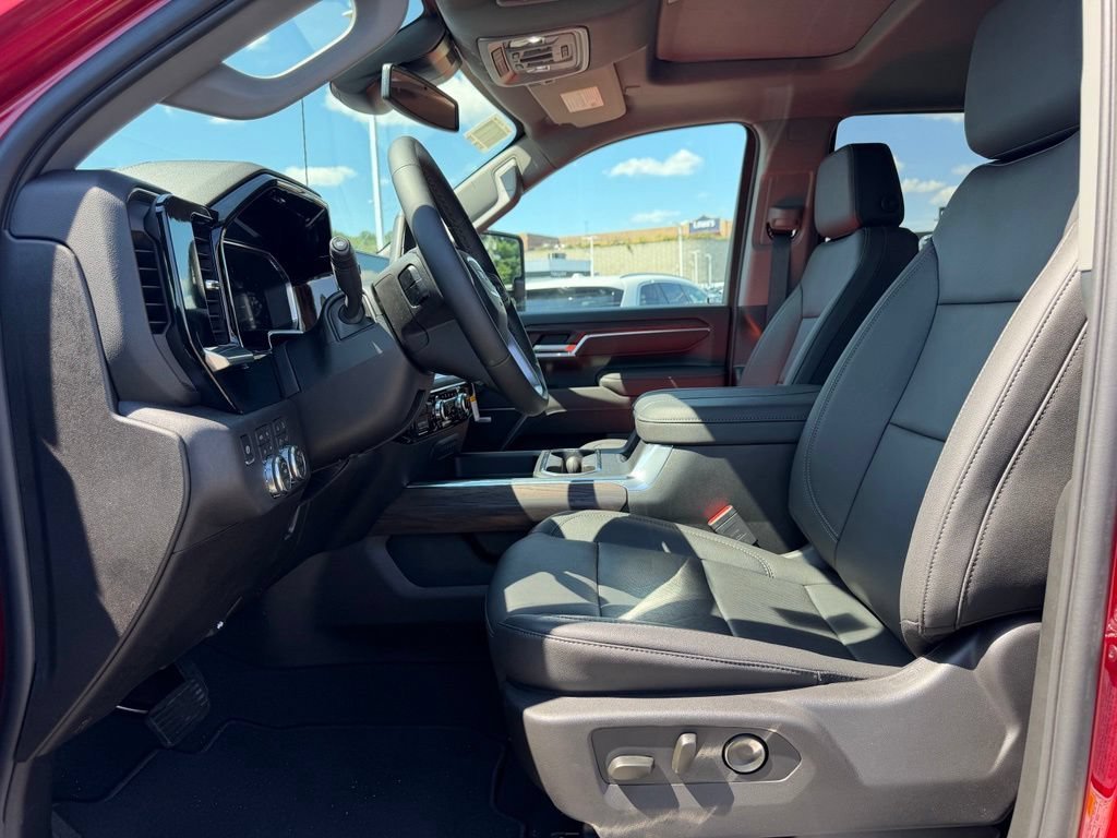 2026 GMC Sierra 2500HD SLT - Photo 6