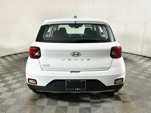New 2026 Hyundai VENUE SE