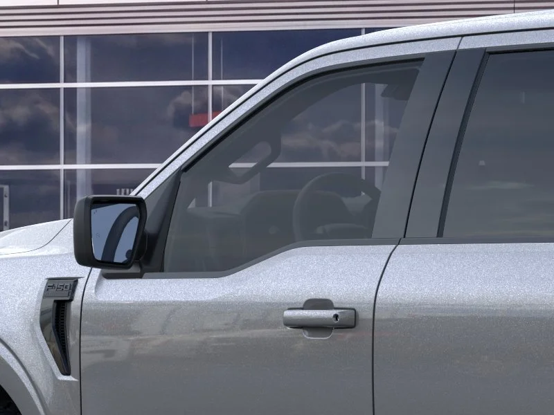 New 2026 Carbonized Gray Metallic Ford XLT image 32