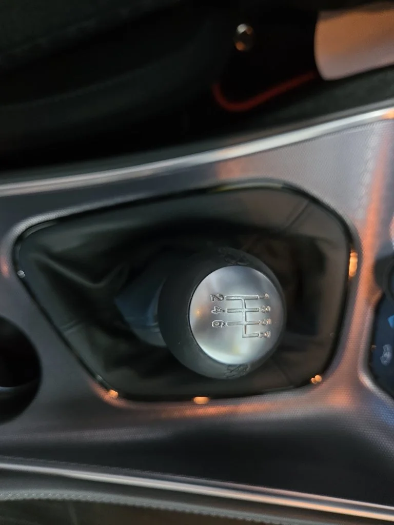 Used 2015 Blue Dodge R/T Scat Pack image 31
