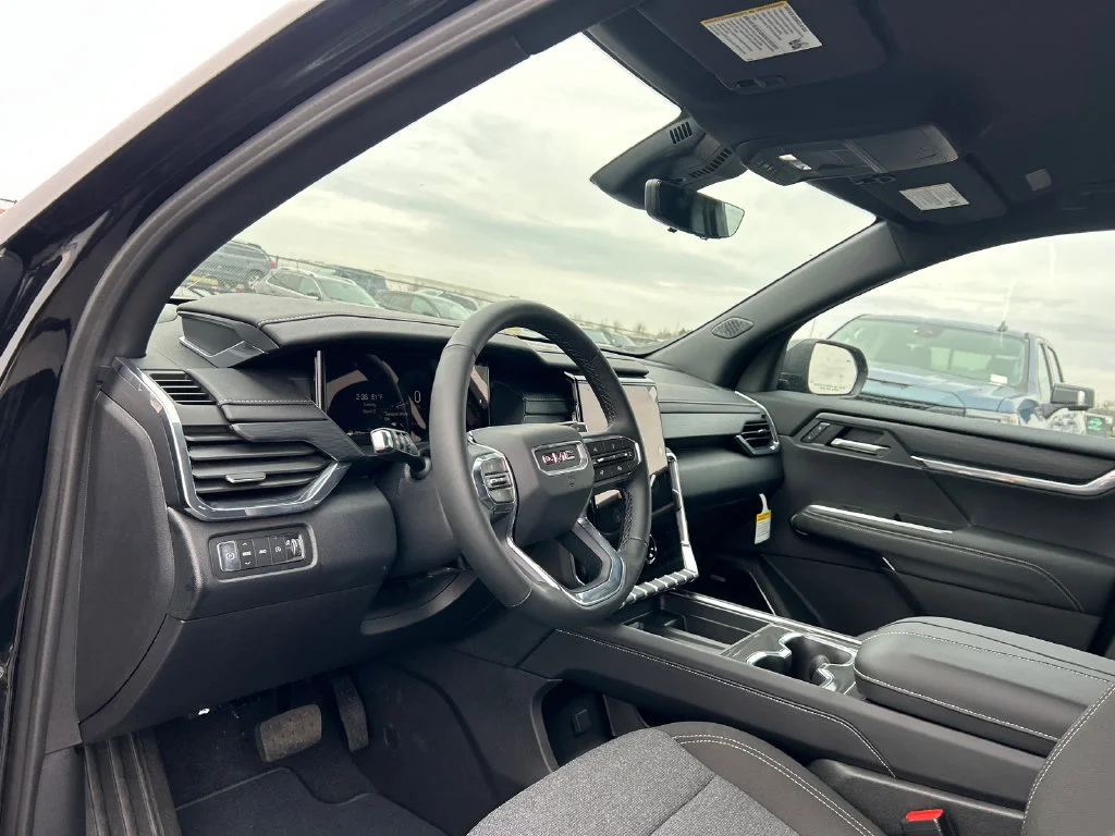 2026 GMC Acadia Elevation - Photo 19