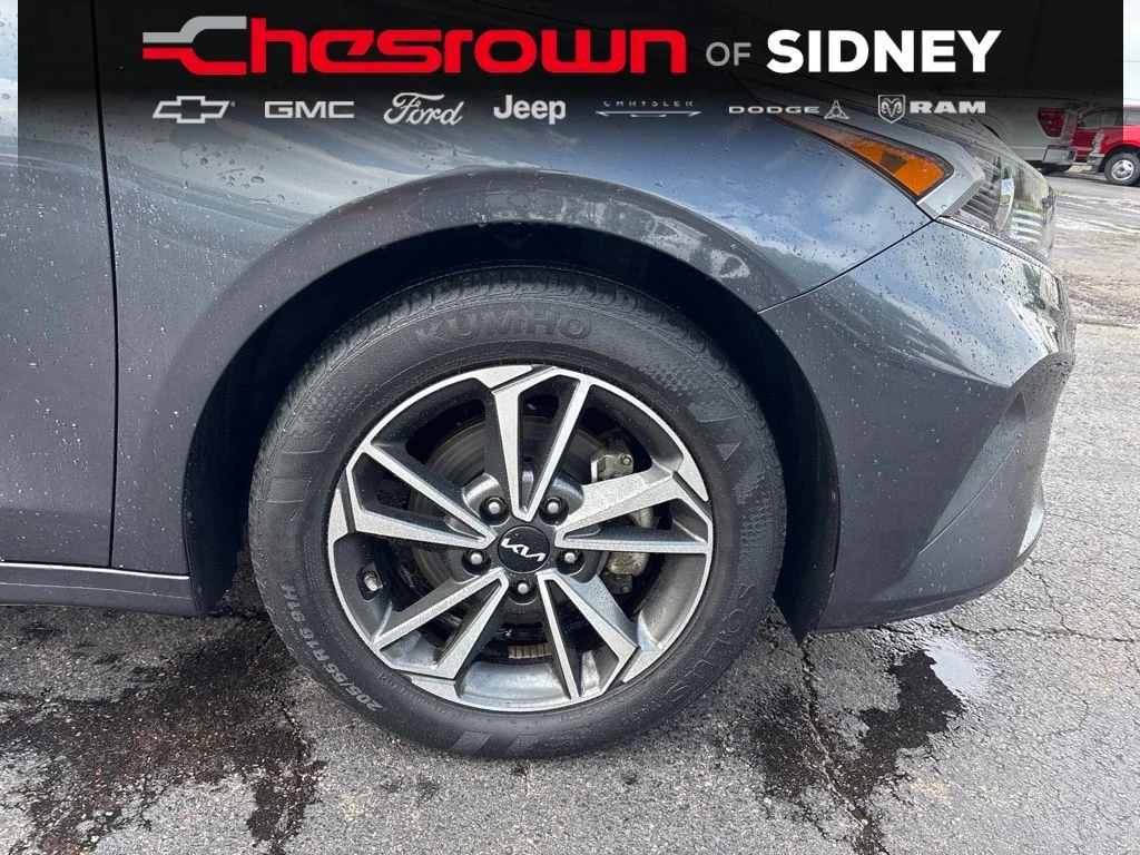 Used 2023 Gray Kia LXS image 12