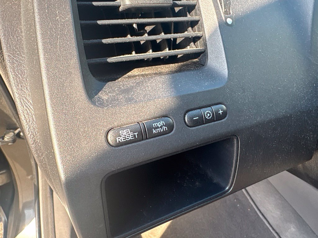 Used 2007 Gray Honda LX image 13